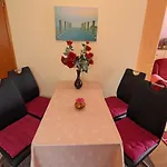 In Mit Garten דירה *