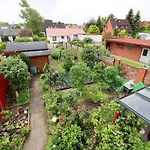 Apartment In Mit Garten
