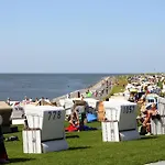 In Mit Garten *