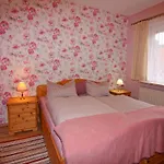 Apartment In Mit Garten